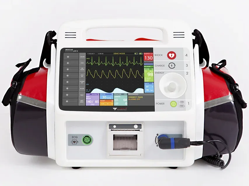 Defibrilator Rescue Life 9 Standard <br>+ Pacemaker</br>+ NiBP</br>+ SpO2</br>