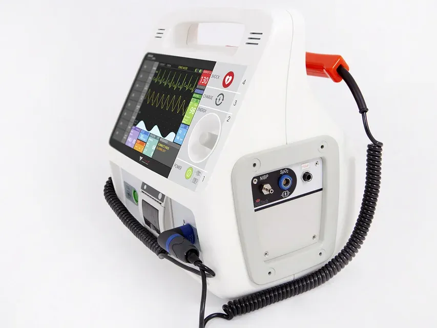 Defibrilator Rescue Life 9 Standard <br>+ Pacemaker</br>+ NiBP</br>+ SpO2</br> - imagine 2